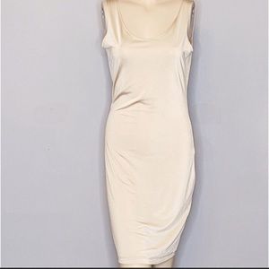 100% Ranyon silky Dress Slip